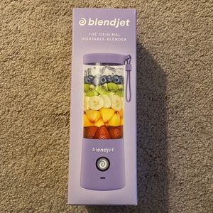 Blendjet Portable Blener (Brand new)